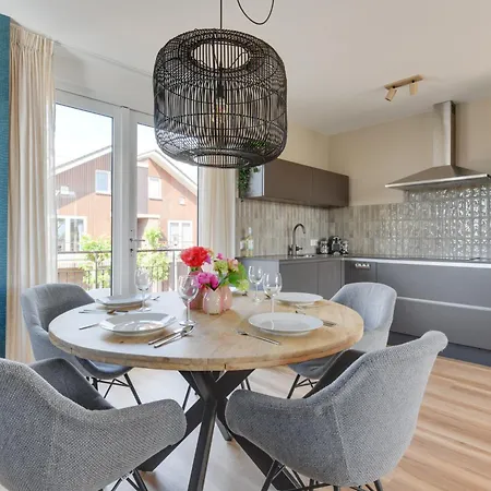 Meerzicht 57 - 3 Bedroom Appt With Sunny Terrace *