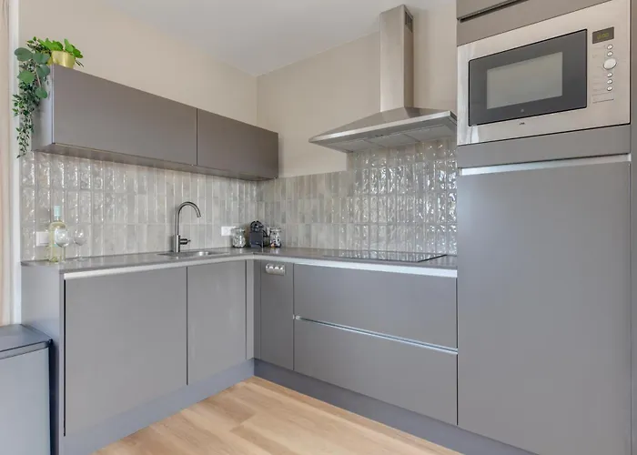 Apartamento Meerzicht 57 - 3 Bedroom Appt With Sunny Terrace *