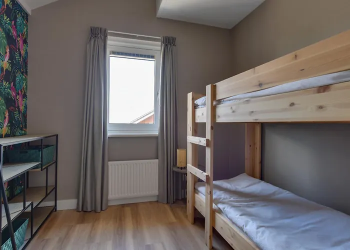 Meerzicht 57 - 3 Bedroom Appt With Sunny Terrace Apartamento Uitgeest