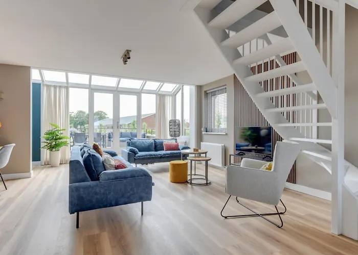 Meerzicht 57 - 3 Bedroom Appt With Sunny Terrace