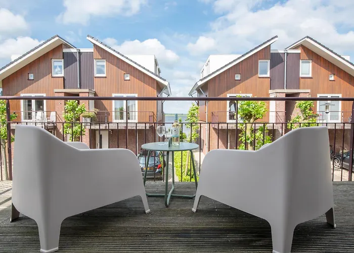 Meerzicht 57 - 3 Bedroom Appt With Sunny Terrace Apartamento