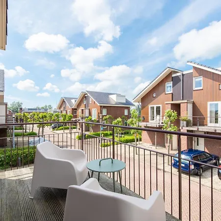 Meerzicht 57 - 3 Bedroom Appt With Sunny Terrace * Uitgeest